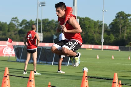 Olivera es lateral izquierdo y está realizando su primera pretemporada