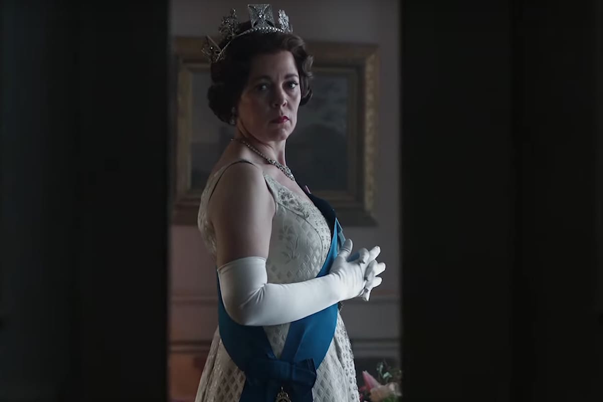 Olivia Colman se pone ahora en la piel de la reina Isabel II