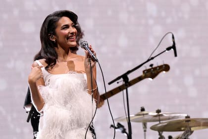 Olivia Dean: “Nunca inventé una situación para una canción. Si una letra no es real, no quiero cantarla”