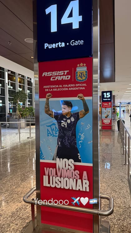 Olivia y Benjamín listos para embarcar hacia los Estados Unidos (Foto: Instagram/@valucervantes)