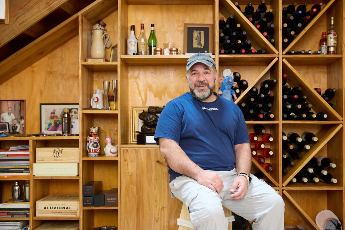 Olivier Falchi fue dos veces ganador de Meilleur Ouvrier de France, una exigente competencia francesa que premia a los artesanos de distintas disciplinas, y es autor del libro de recetas La Cuisine d’Olivier (2012)