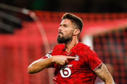 Olivier Giroud anota al final y da la victoria a Lille sobre Brann en la Liga Europa