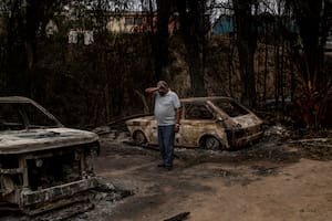 Las 72 horas que desataron el megaincendio en Chile: relatos del horror y los indicios de fallos en la evacuación