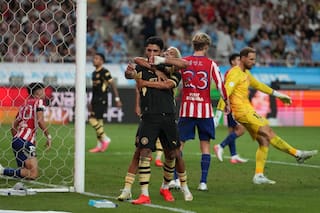 Manchester City, con el Diablito Echeverri, le ganó a Atlético de Madrid y el Cholo se agarró la cabeza