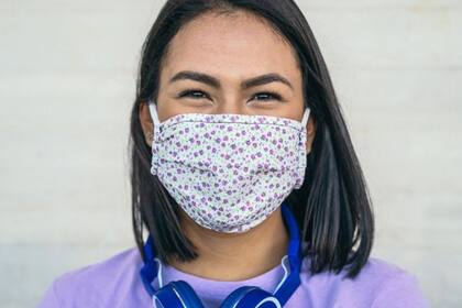 Ómicron infecta menos las células pulmonares