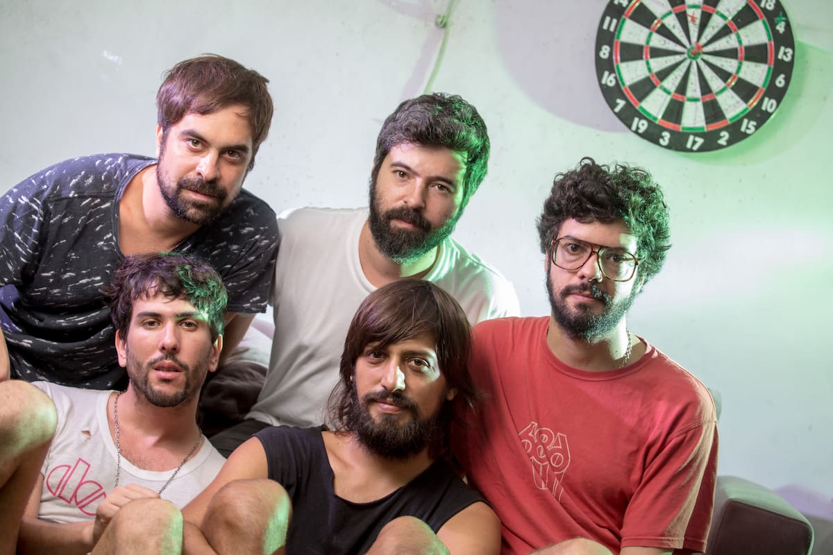 Onda Vaga respondió los testimonios de maltrato, abuso y violencia de género que un grupo de mujeres publicó en el blog denunciasondavaga.wordpress.com.