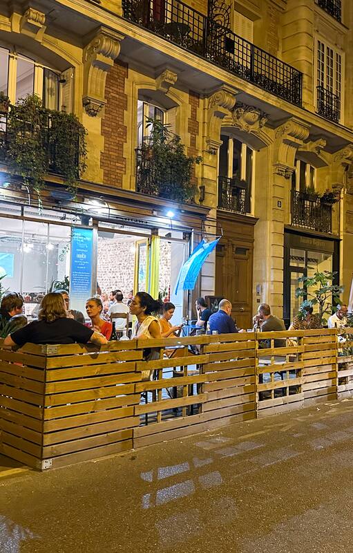 Onotoparís, la única milanesería en la capital francesa