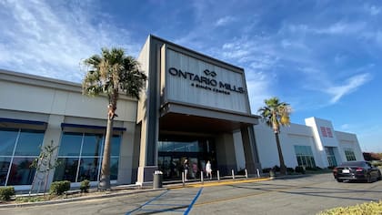 Ontario Mills es un centro comercial y outlet ubicado en Ontario, California, dentro del área metropolitana de Los Ángeles
