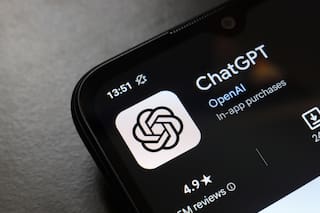 OpenAI celebra mil millones de usuarios activos y baja el precio de sus suscripciones