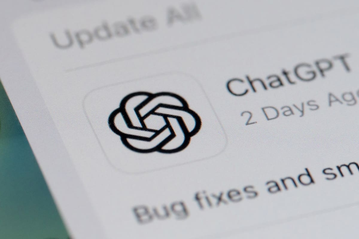 OpenAI planea el mayor cambio para ChatGPT a casi 4 años de su debut: dejar de hacer foco en el chat y mostrar más herramientas