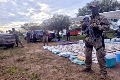 Operativo de captura de una avioneta narco en Santa Fe