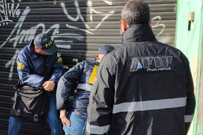 Operativo de la Aduana y AFIP, esta mañana