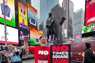 Oposición en Broadway frena plan de casino en Times Square respaldado por Jay-Z