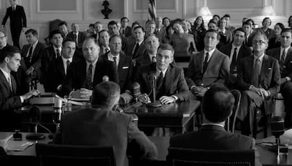 Oppenheimer: la teoría que plantea Christopher Nolan sobre el asesinato de John F. Kennedy