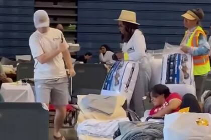 Oprah ha hecho varias visitas para ayudar a los damnificados de Hawái