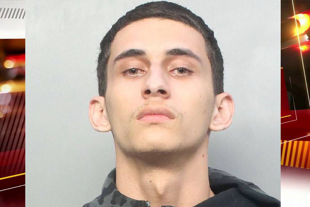 Orbie Velez, de 21 años, disparó y mató a otro hombre porque "lo estaba mirando"