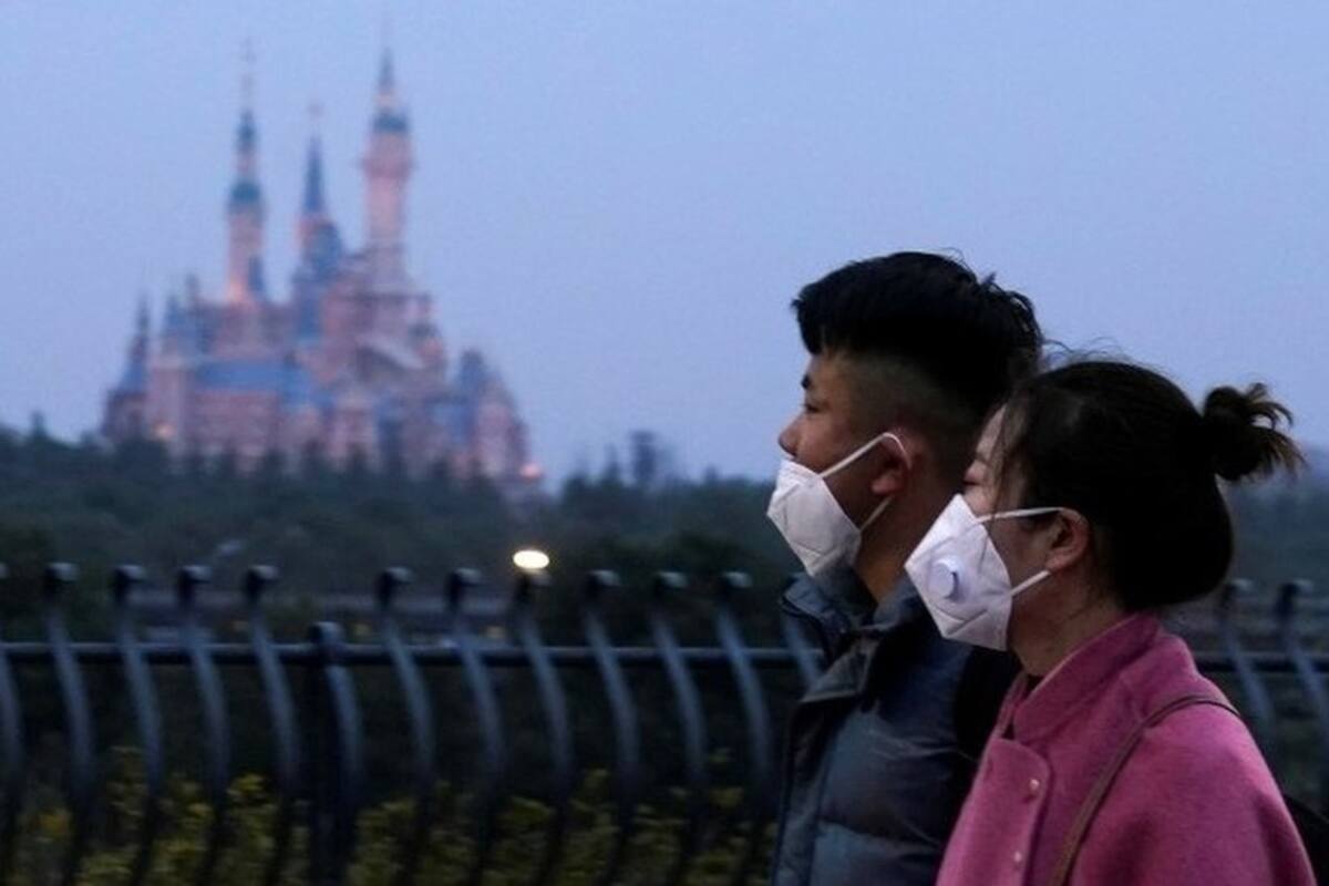 Organismos de salud vigilan la evolución del coronavirus ante el temor de que pueda convertirse en una pandemia mundial.