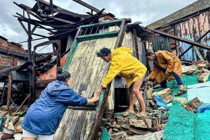 Organizaciones como La Familia Cubana juntan donaciones junto a famosos para los damnificados por el huracán Melissa