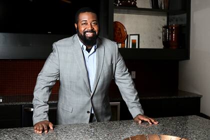 Organizaciones creen que democracia necesita apoyo entre elecciones. ¿Qué opinan los financiadores?