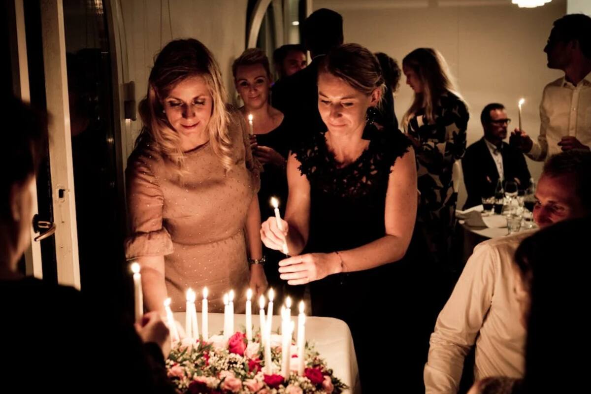 Organizar una fiesta temática en casa no tiene por qué ser complicado ni costoso (Foto Pexels)