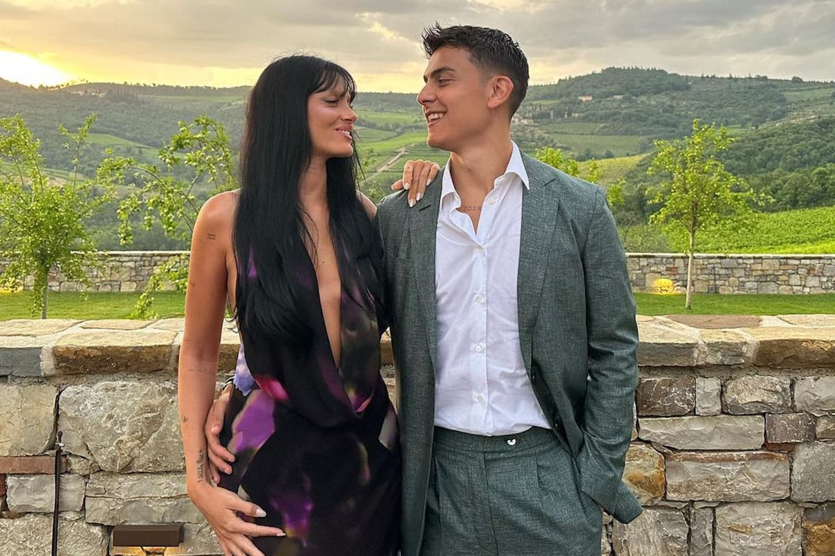 Oriana Sabatini celebró los cinco años de relación con Paulo Dybala y compartió un romántico carrusel de fotos