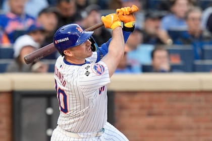 Orioles acuerdan contrato de US$155 millones por 5 años con Pete Alonso, según fuente de AP