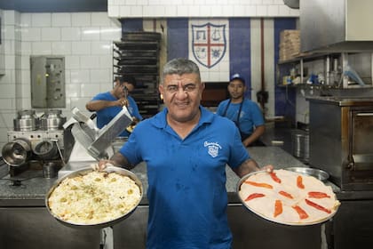 Orlando González, maestro pizzero de Banchero