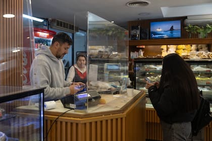 Ormazábal es dueño de una panadería