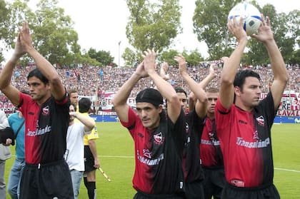 Ortega, con la número 7 de Newells en la espalda, brilló el 10 de abril de 2005 ante River