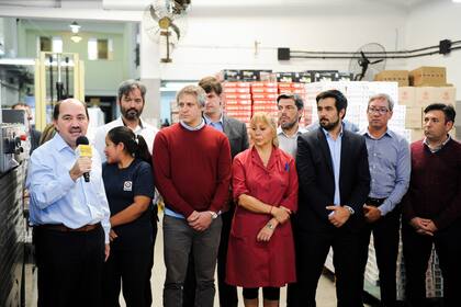 Ortiz Batalla, al presentar las líneas de crédito en la pyme Ruibal, de Villa Soldati