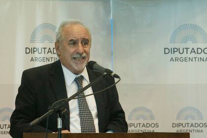 Oscar Botta, director de Profamilia