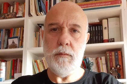 Oscar Conde, poeta, ensayista, docente e integrante de la Academia Argentina de Lunfardo