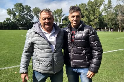 Oscar Garré, jugador con más presencias en la historia del club, integra la secretaría técnica junto a Alejandro Saccardi, hijo de Gerónimo, una de las glorias verdolagas.