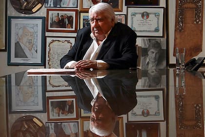 Oscar Lescano, titular de Luz y Fuerza