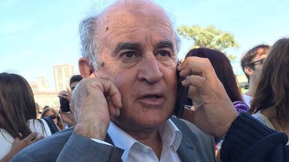 Oscar Parrilli negó que el kirchnerismo haya presionado a los jueces