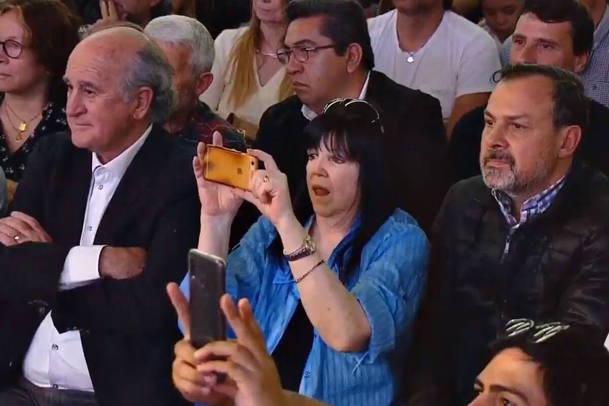 Oscar Parrilli, Marilina Ros y Gustavo Sylvestre