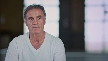 Oscar Ruggeri, amigo personal de Sánchez y ex compañero en Real Madrid, lo catalogó como una "personalidad difícil"