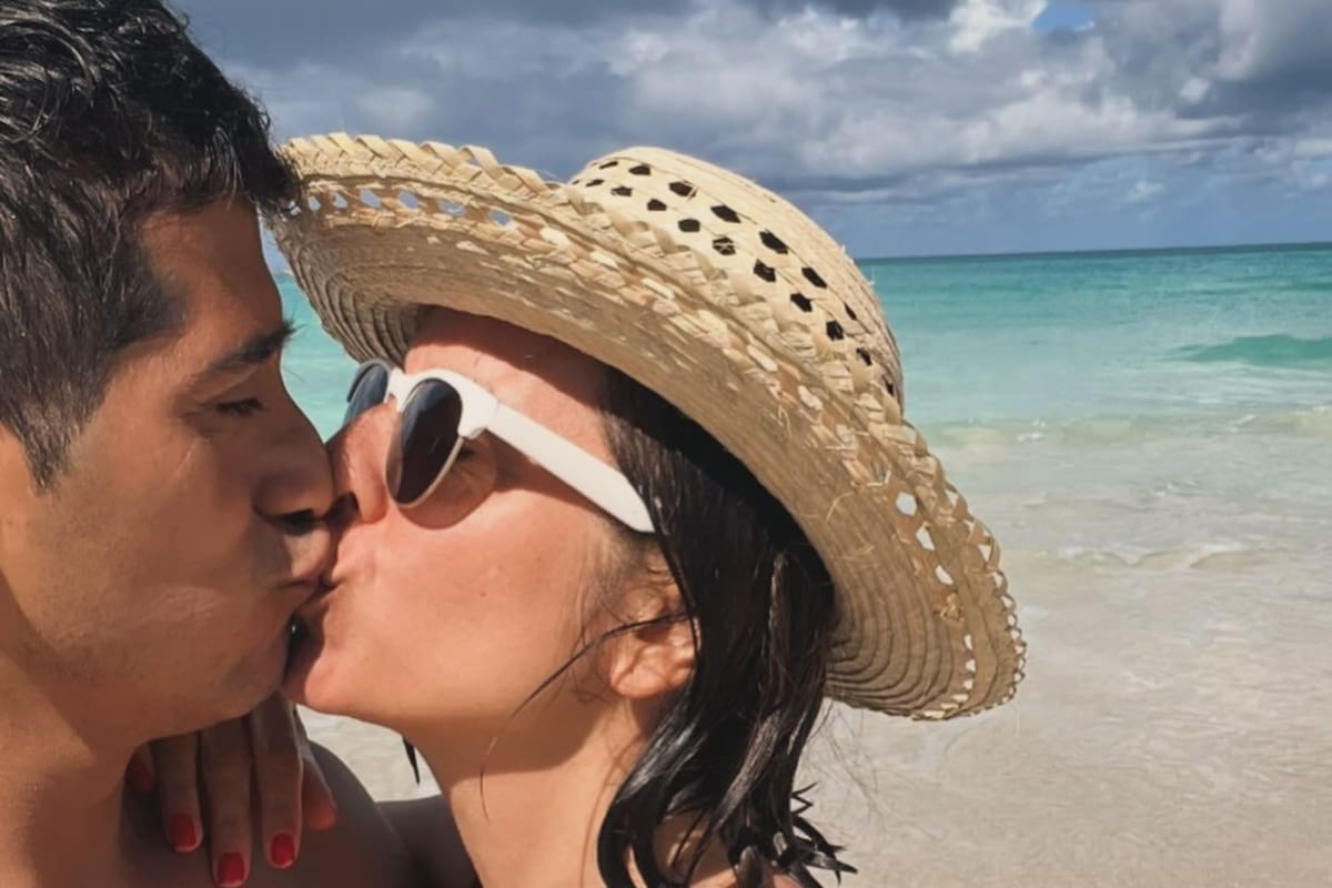Osqui Guzmán junto a su mujer, Leticia González de Lellis, con quien hace 28 años que comparte la vida y el trabajo