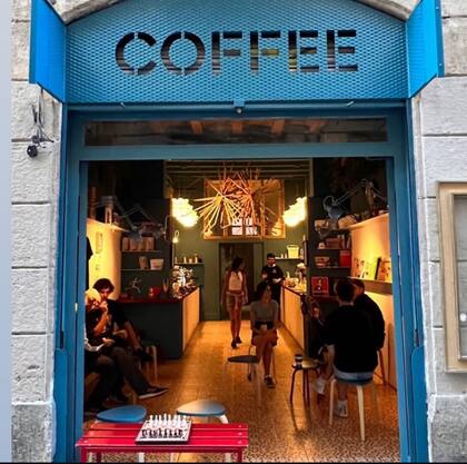 Öss Kaffé también abrió un local en Barcelona, España