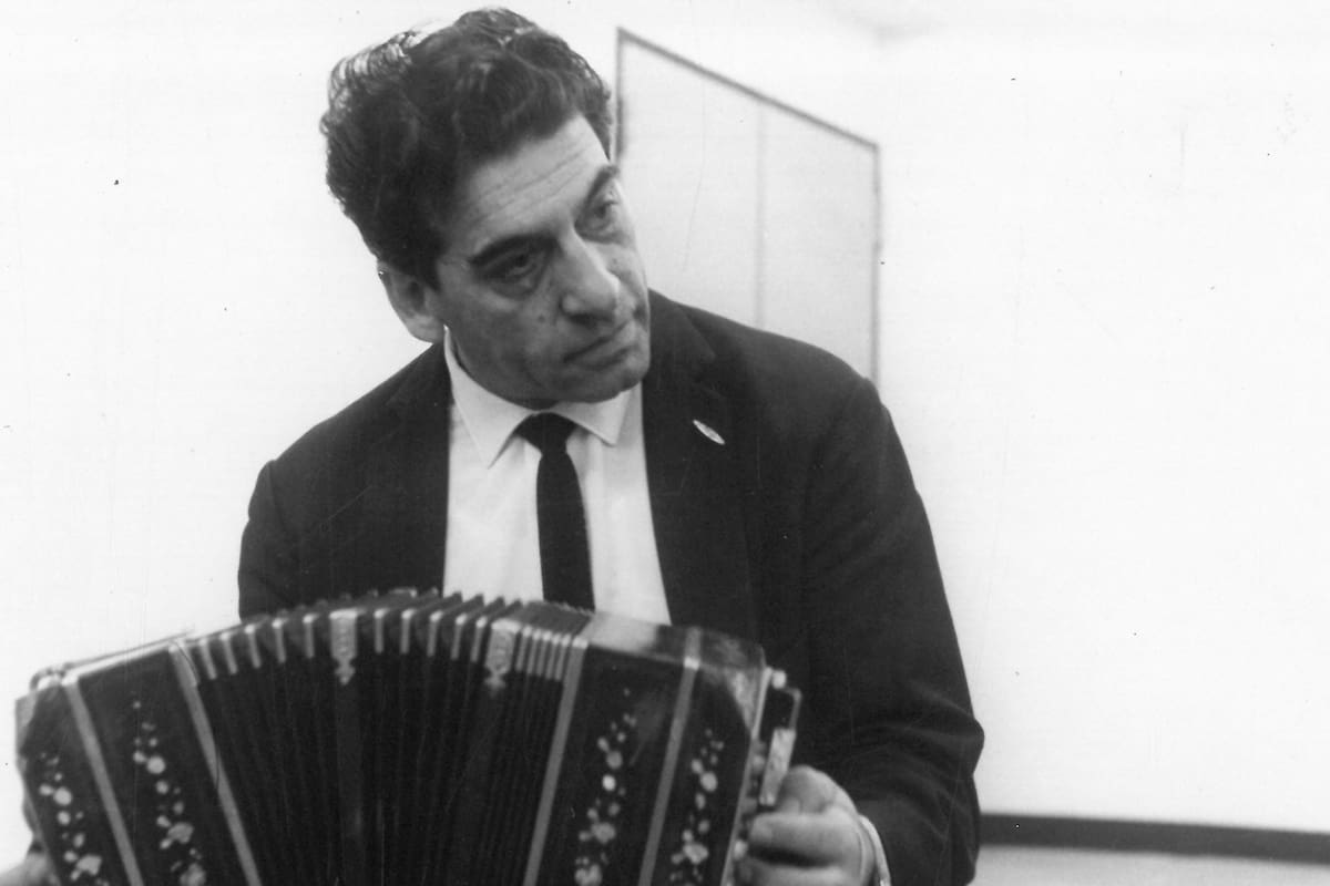 Osvaldo Ruggiero, maestro de bandoneonistas