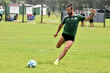 Daniel Osvaldo regresó al fútbol tras su retiro para jugar poco tiempo en Banfield