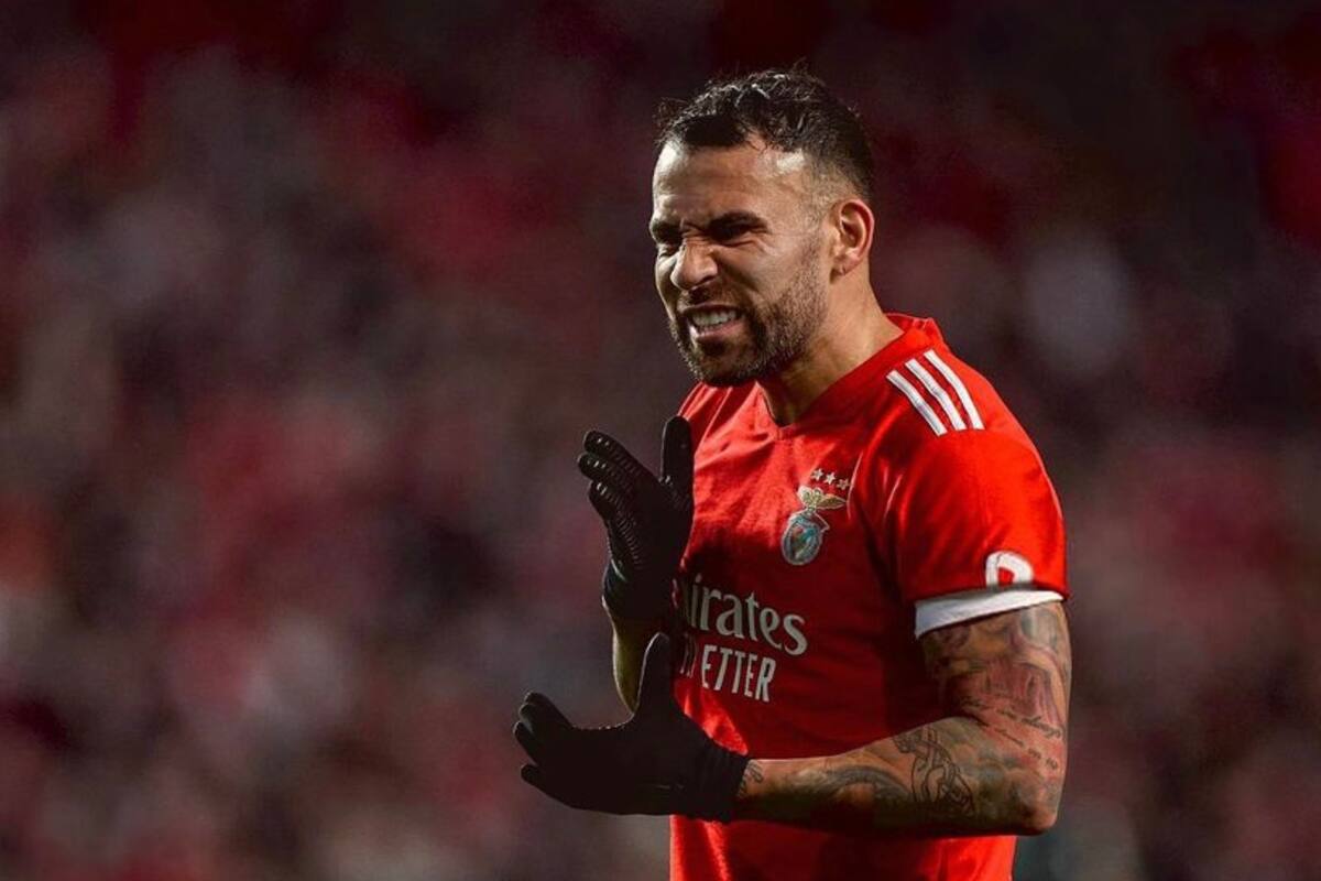 Otamendi mostró en sus redes un detalle que encendió a los hinchas