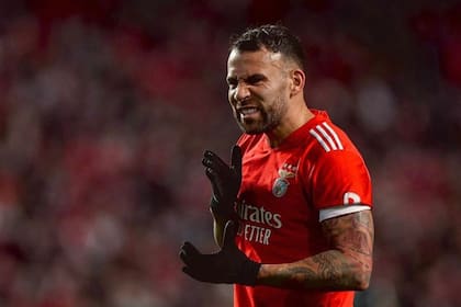 Otamendi mostró en sus redes un detalle que encendió a los hinchas