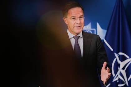 OTAN busca más armas para Ucrania mientras disminuye el apoyo occidental