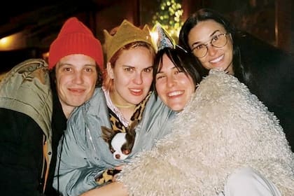 Otra de las postales que Demi Moore compartió en sus redes sociales por los 30 años de su hija.