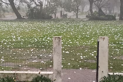 Otra postal de la feroz granizada