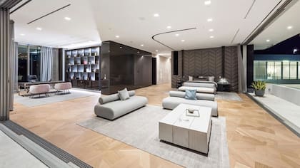 Otra postal del dormitorio principal de la casa más cara de los Estados Unidos