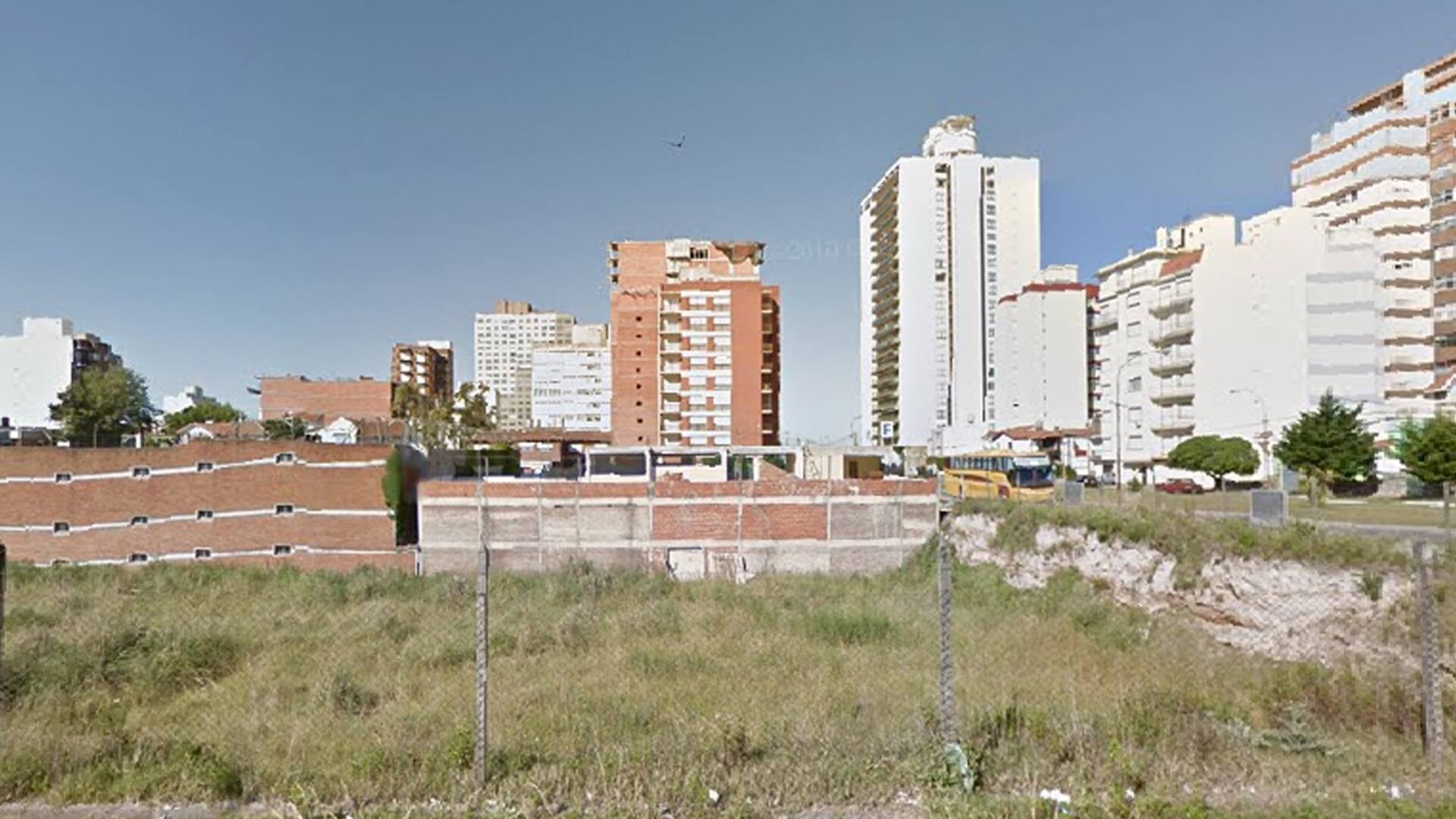 Otra vista del terreno