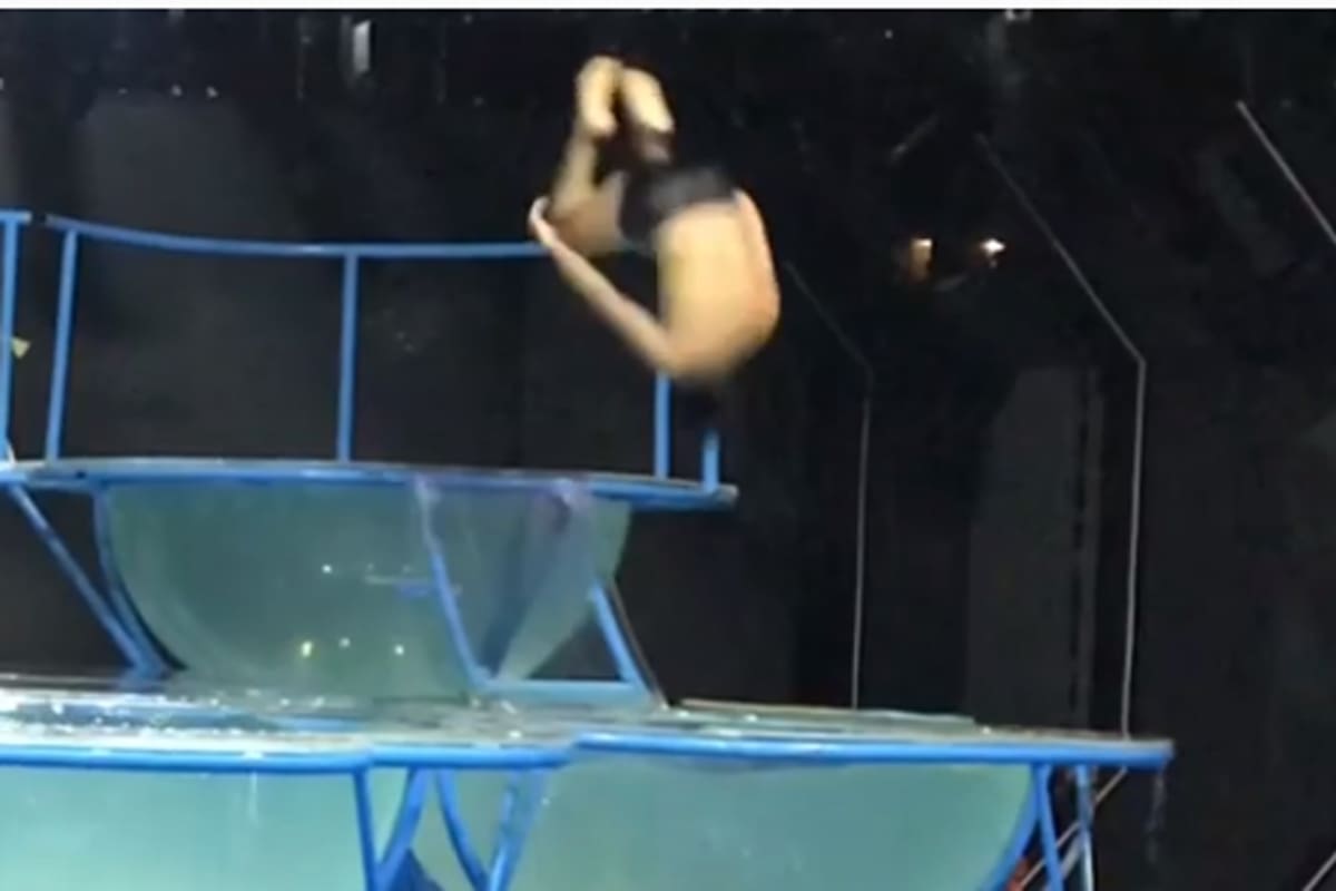 Otro accidentado en las prácticas del Acuadance de Bailando 2018