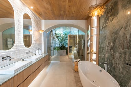 Otro baño que fue protagonista de la muestra Casa FOA 2025